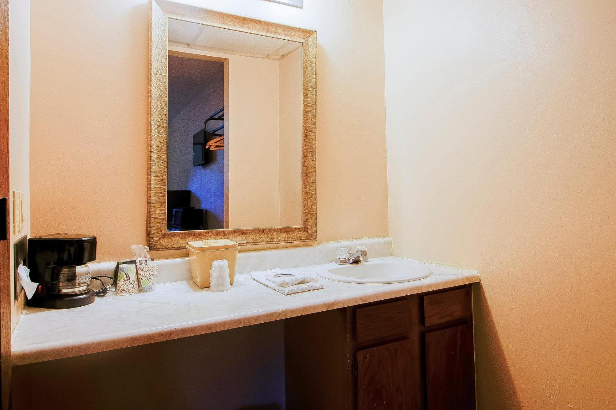 Oyo Hotel Chapmanville Inn, Wv - Hwy 119 Luaran gambar